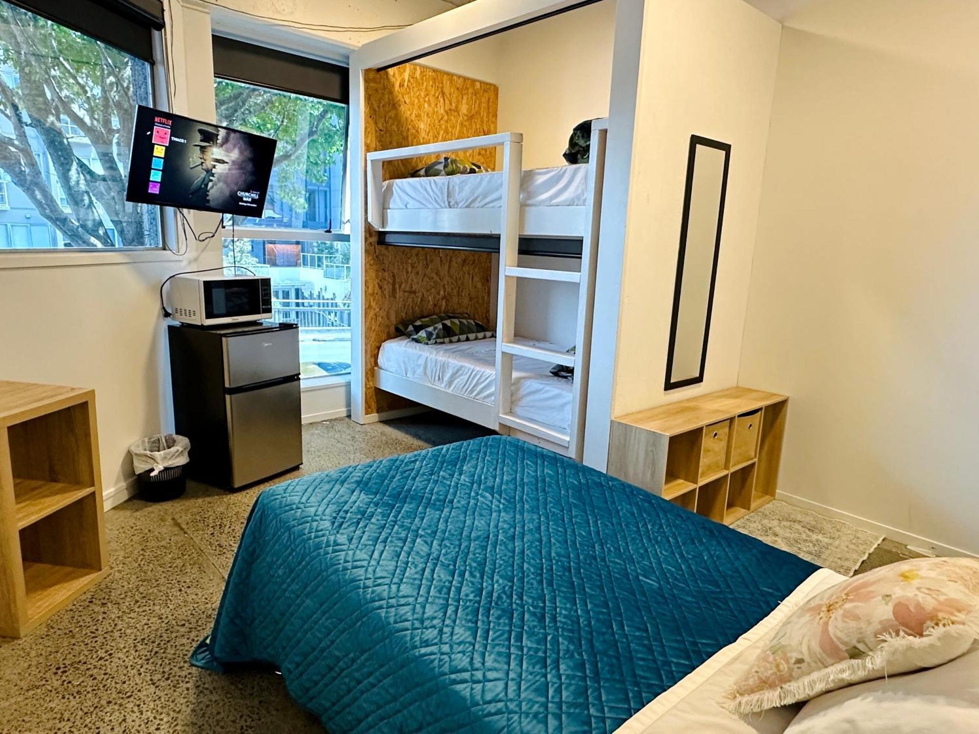 Tmacs Auckland Hostel Екстериор снимка